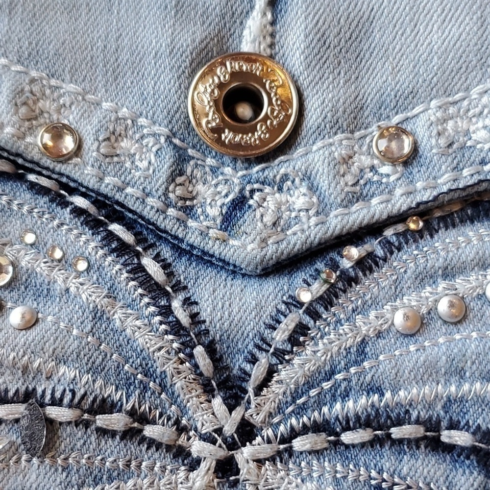 Revolution by Revolt distressed 5 pckt jewel studded denim shorts Girls… - Picture 2 of 10